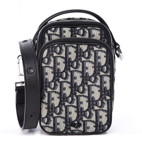 dior crossbody phone bag